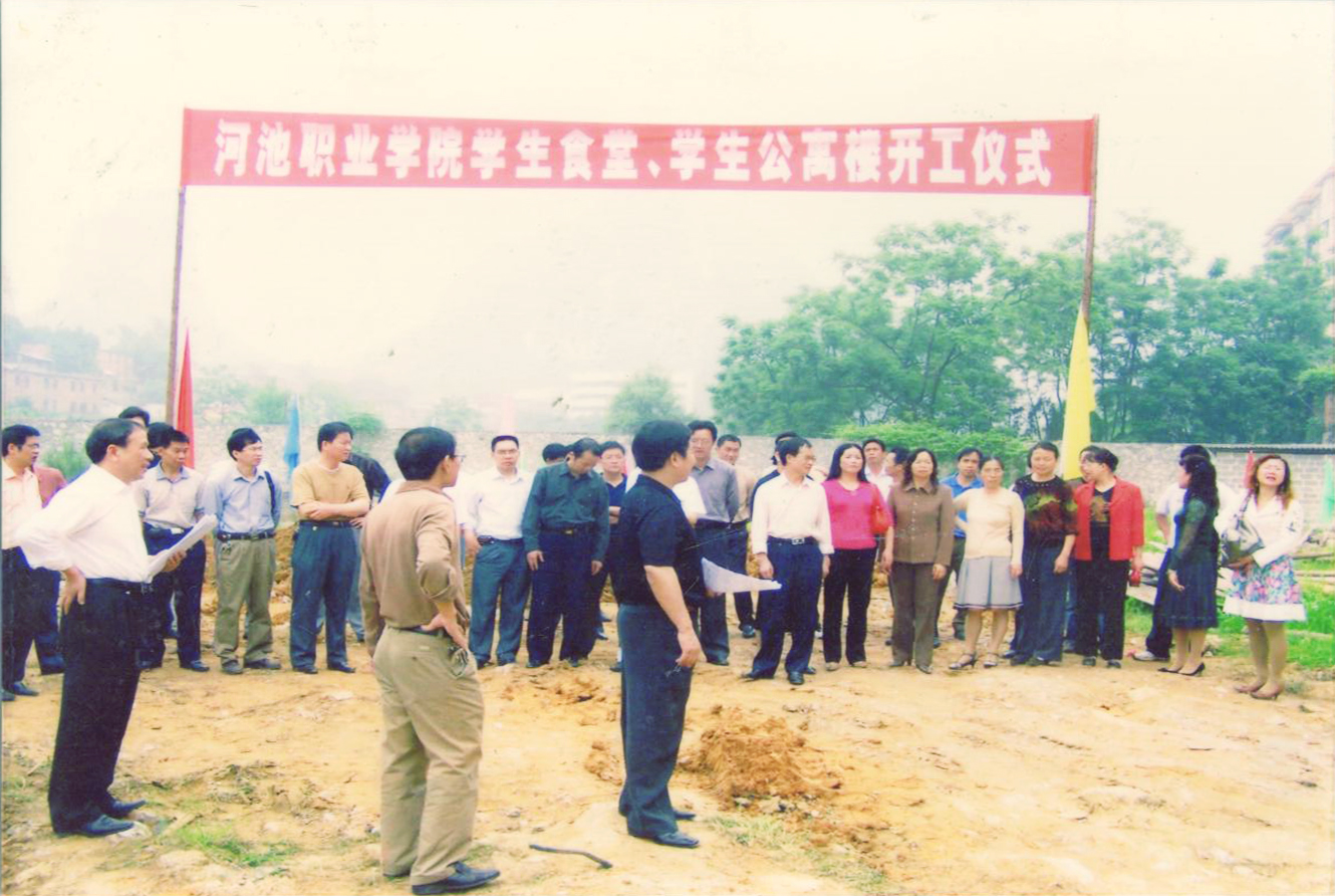 579abb3d2e4a496cb28922105d2b4941.jpg