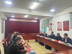 黄绍光校长率队赴天峨县开展人才培养调研并召开校友座谈会